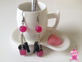 Boucle pendante Trio de réglisses