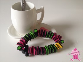 Bracelet élastique de réglisses
